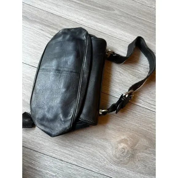 Mark Jacobs rare Vintage black leather bag with lock - Picture 16 of 16